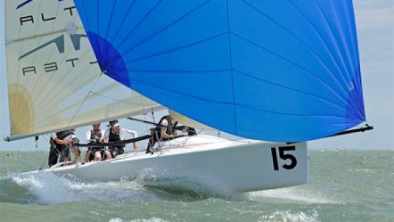 Nieuwe Melges 24 dealer: Jan van der Horst van Hit Masts